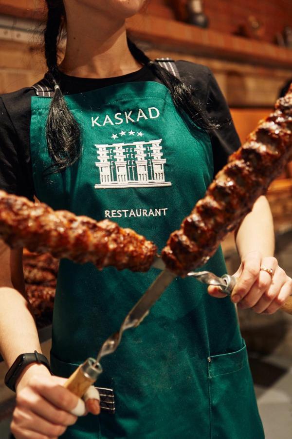 Готельно-Ресторанний Комплекс Каскад 카리프 외부 사진